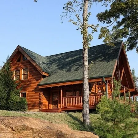 Beautiful, clean, comfortable and great views!!  Romantic and family friendly