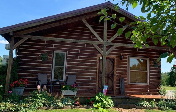 Cozy Country Cabin quiet country retreat