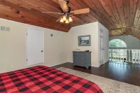 Beautiful Lakehouse on Clarks Hill Lake
