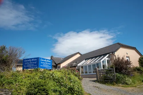 3 minutes drive to Abereiddy & the blue lagoon. Hotels in Llanrhian