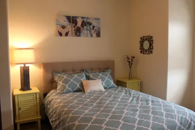 Penthouse in the heart of Downtown Fargo with private rooftop patio Hotel a 