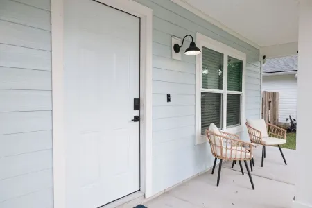 Charming 3-bdr house with WiFi in St. Augustine, close to vilano beach and shops