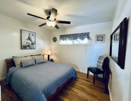 The Rock House is a cozy and luxurious getaway Отели рядом с достопримечательностью «Обсерватория Лоуэлла»