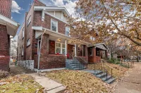 Family Friendly, Safe & Comfy near Botanical Gardens and Tower Grove Park