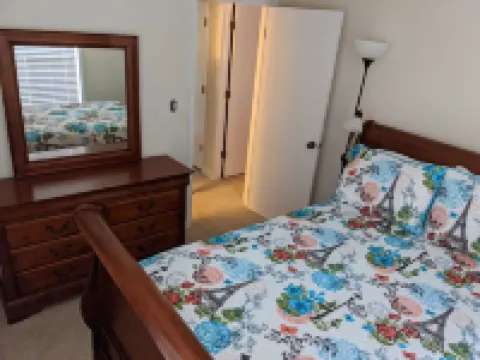 Lakefront, private dock, boat access Hotels in Clarendon County