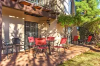 3 Bdrm 2 BTH Pickelball/Tennis