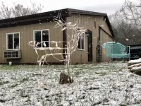 RETREAT TO HORSE COUNTRY & STAY IN THE ADORABLE PRIVATE TACK HOUSE