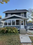 Charming 3 bed 1 bath home. 1 block to St. Mary's. 10 min walk to Mayo downtown.