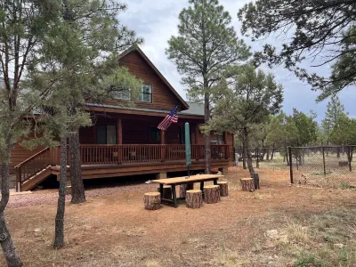 Built for large groups with luxury accommodations - An at home feel for everyone Hotels near Meteor Crater Natural Landmark
