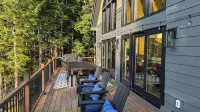 New Chalet! Sleeps 16! HotTub, Xbox, Firepit, Pool Table & More!