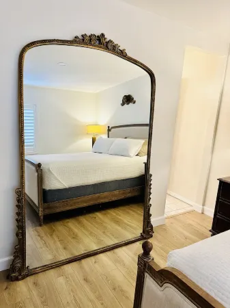 Gorgeous 3 Bedroom Condo