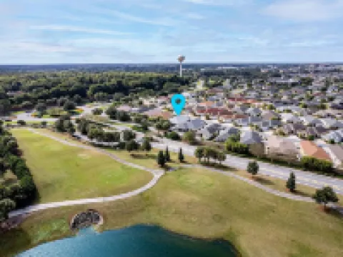 Everything! 3/2, FREE golf & 4-seat cart, Resident passes, pets, near Brownwood Hotels in The Villages