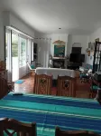 Apartment in villa in residential and quiet area, near the beach, center city and shops., - 3 stjerner