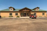 Rustic Fields-WALK IN, Lake views, Sleeps 9, Pools, next to Silver Dollar City