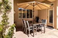 Luxury, spacious, spa home, sleeps 8, Chef Kitchen, office, plus sep. casita.