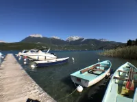 In the heart of St Jorioz, spacious apartment with terrace and mountain view