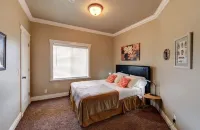 3 bedroom Beautiful Home minutes from Capitol Reef National Park