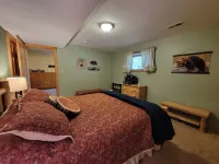 Virginia City Mountain Splendor! Hotels near Norris Hot Springs