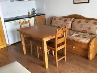 Beautiful Peyragudes studio with mountain views Hotels in Germ