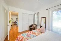 True Wine Country Living: 2Br Converted Milkbarn on Family Vineyard Hotels in der Nähe von Northwood Golf Club