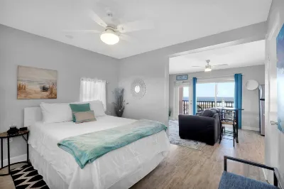Wait n' Sea- Beach front and close to Mayo Clinic