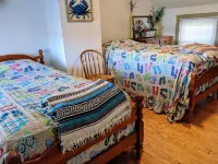 Whimsical Cottage with Gorgeous Views of the Bay, overlooking Russell Marina.