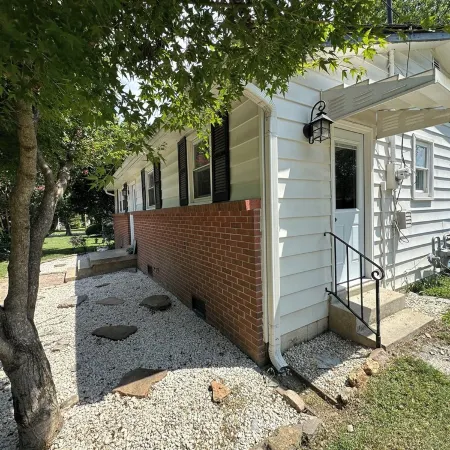 Charming Home in Historic Downtown Franklin, No Cleaning Fee!