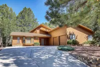 Luxury Flagstaff Grand Canyon house Golf view, A/C 3 bed,3bath QUIET Top Rated.