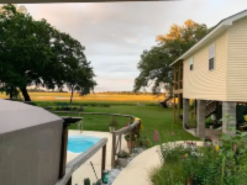 Villa overlooking Charleston close to Folly Beach