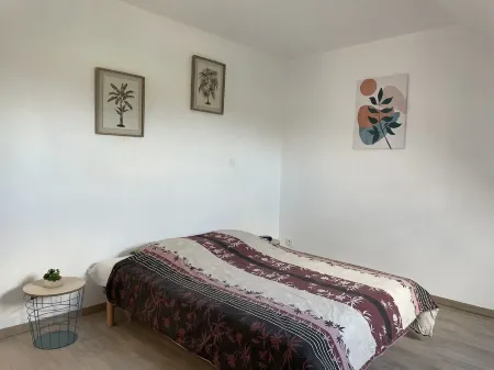 Maison de Campagne 5 Chambres 10/12 Personnes Avec Animaux de Compagnie Acceptés Отели в г. Морбиан