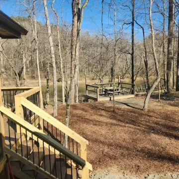 Peacefull River Home