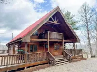 Overlook the river @ Wildwood Hotels near Flying J Travel Center