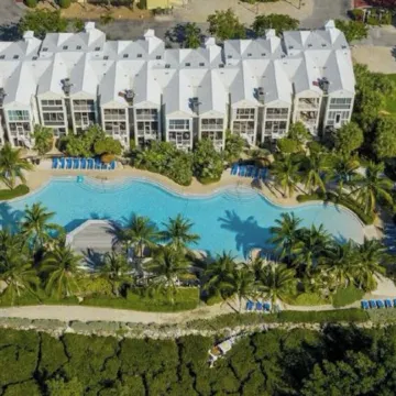 Mariners Club Townhouse, Unit 603, Epic Amenities, Tennis & Indoor Pickleball