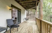Casper Cabin-Year Round Retreat at Massanutten -SKI AREA, GOLF, HIKE & WATERPARK