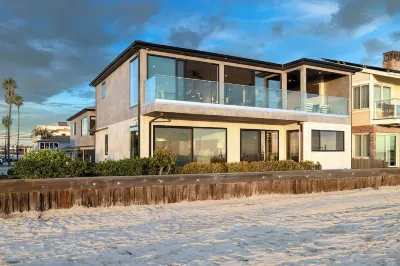 BEACH FRONT DREAM