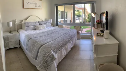 NEW!! Find your SolMate at our Beach Retreat.