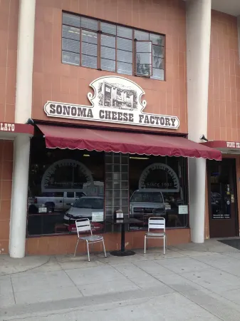 Elegance & Charm 2 blocks to Sonoma Square, from 249 off season