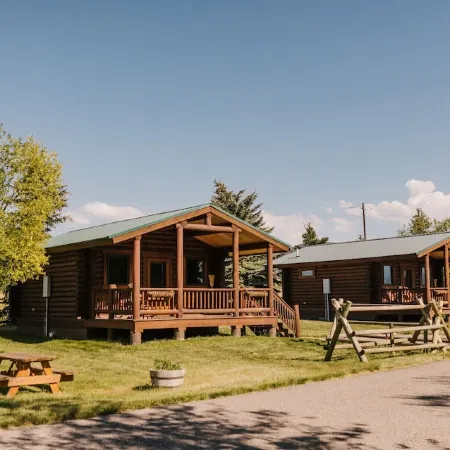 Grizzly Bear Cabin #7 at Gallatin Canyon Cabins