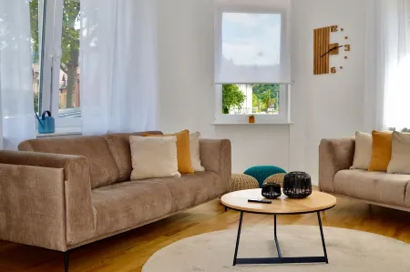 Spacious Design Retreat for Groups & Families