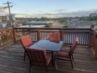 Modern meets Historic, Natural Lighting + High Ceilings, Near Metro