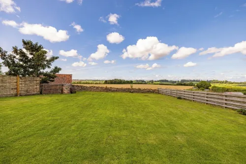 Luxurious Complex: 2 barns together edge of Frome