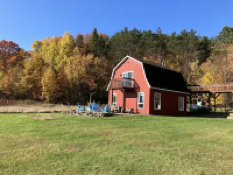 Welcome to ZenFrieda. Escape to the country and enjoy our sauna/cold tub area! Hotels in Dunn County
