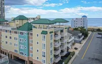 Fantastic Beach Condo, Linens Included!
