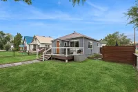 Kalispell Townhouse with Saltwater Hot Tub
