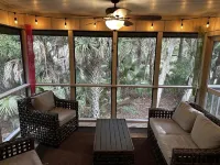 3 Br New Renovation! Resort Privileges (pool, etc), very close to Ocean