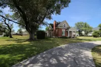 Kaysville 3 BR Home: Skiing, Lagoon, SLC! - Hot Tub
