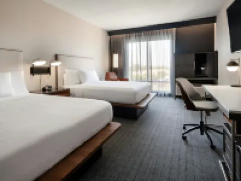 Courtyard Fresno Clovis 克洛維斯酒店