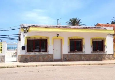 Beachfront House Sea Views Near Historic Cartagena Hotels near Pico de la Muela
