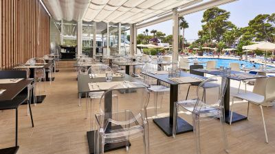 Restaurant Globales Cala Blanca Photo