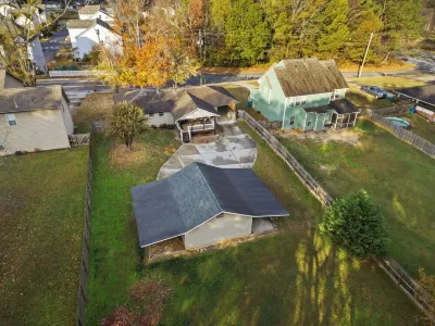 Beautiful 3 bedroom ranch home in awesome Smyrna with WiFi.  Enjoy your stay.
